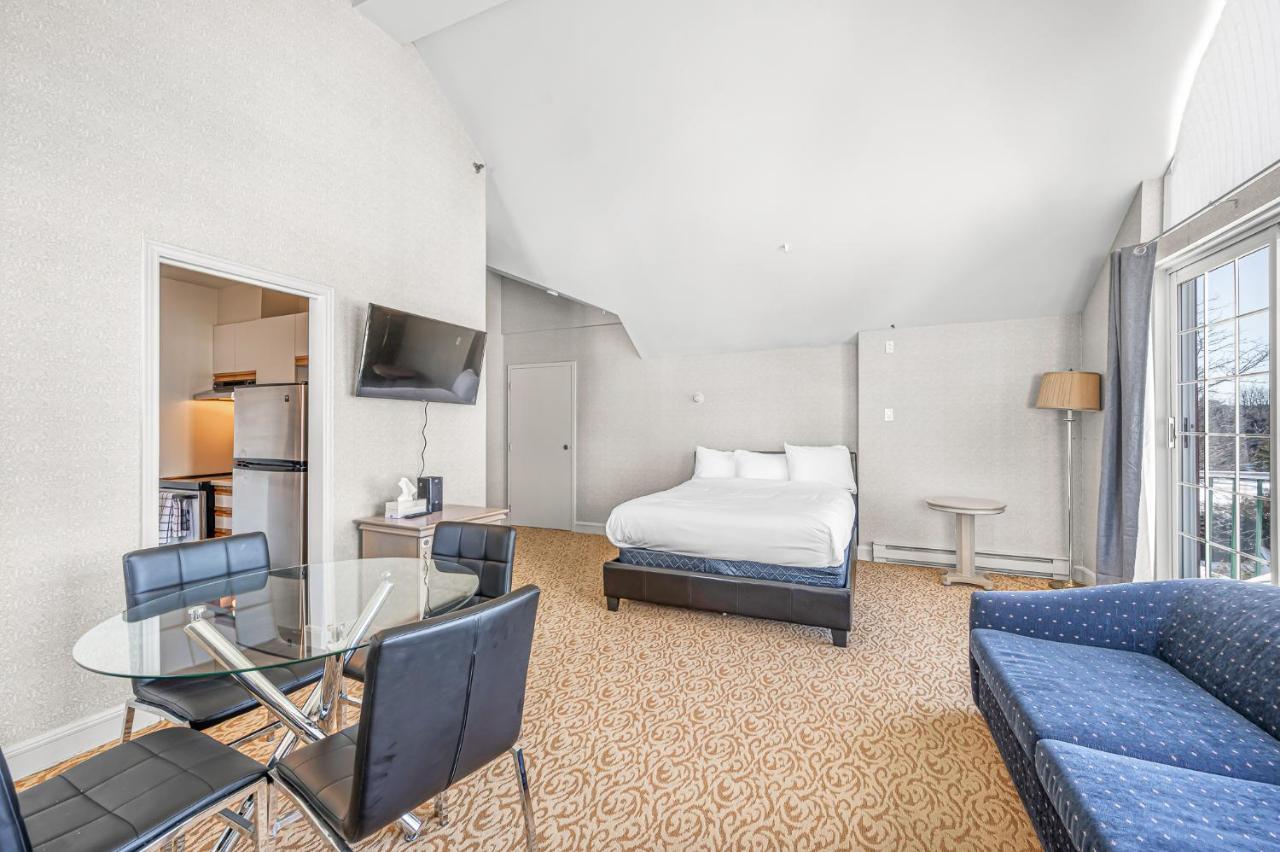 Le Domaine Chambre D'Hotel A Saint-Sauveur-des-Monts Dış mekan fotoğraf